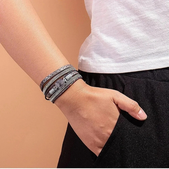 Bohemian Gray Faux Leather Layered Wrap Bracelet - Picture 4 of 6